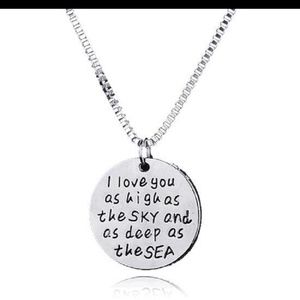 Round Choker Pendant & Box Link Chain